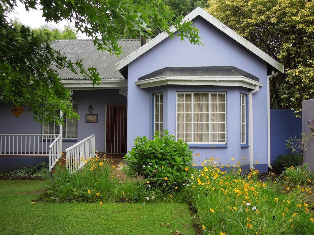 Lilac Lodge-Purple House Уинтертон Номер фото